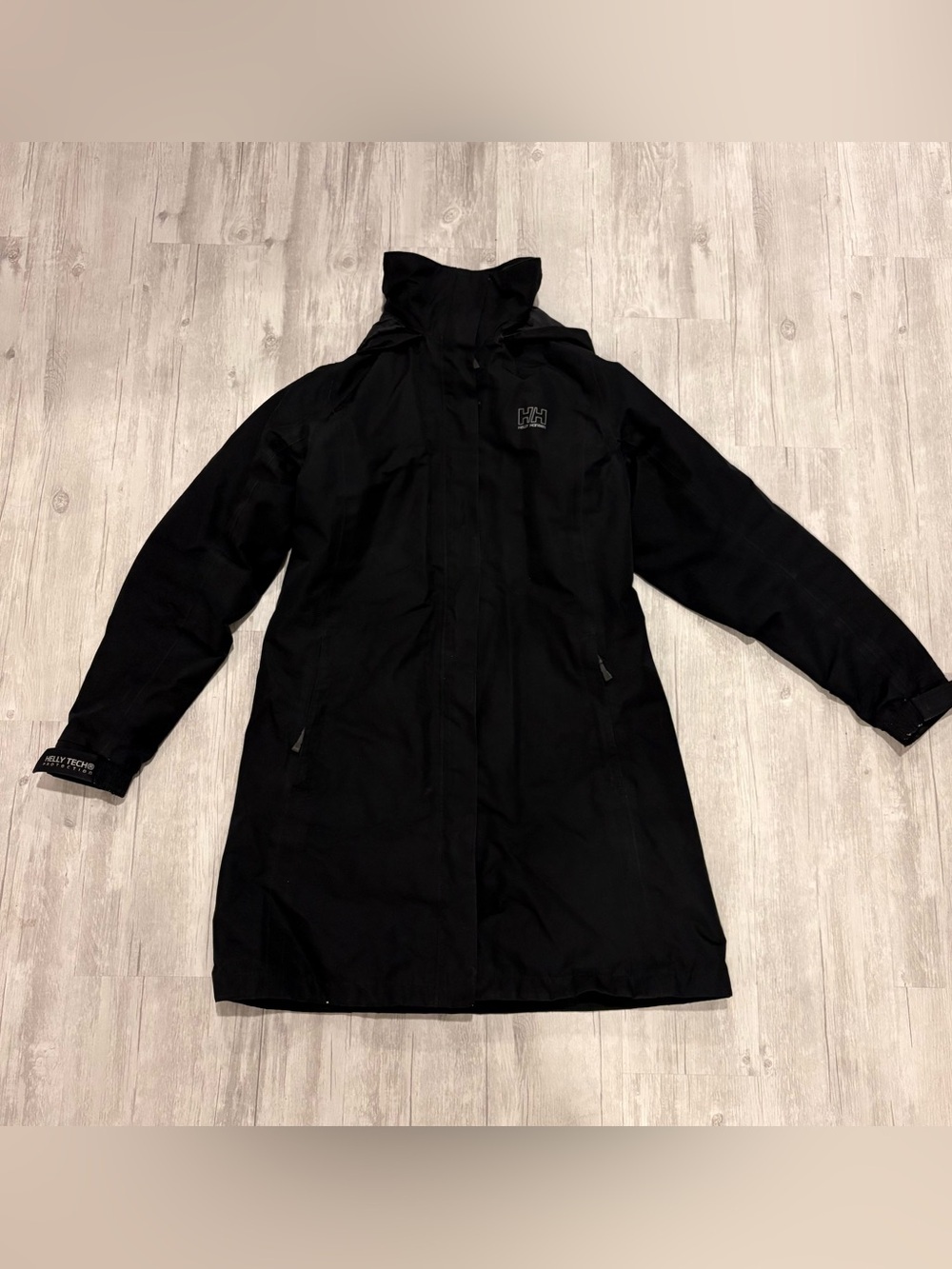 Helly Hansen Helly Tech Waterproof Hooded Rain Jacket Black Women’s M